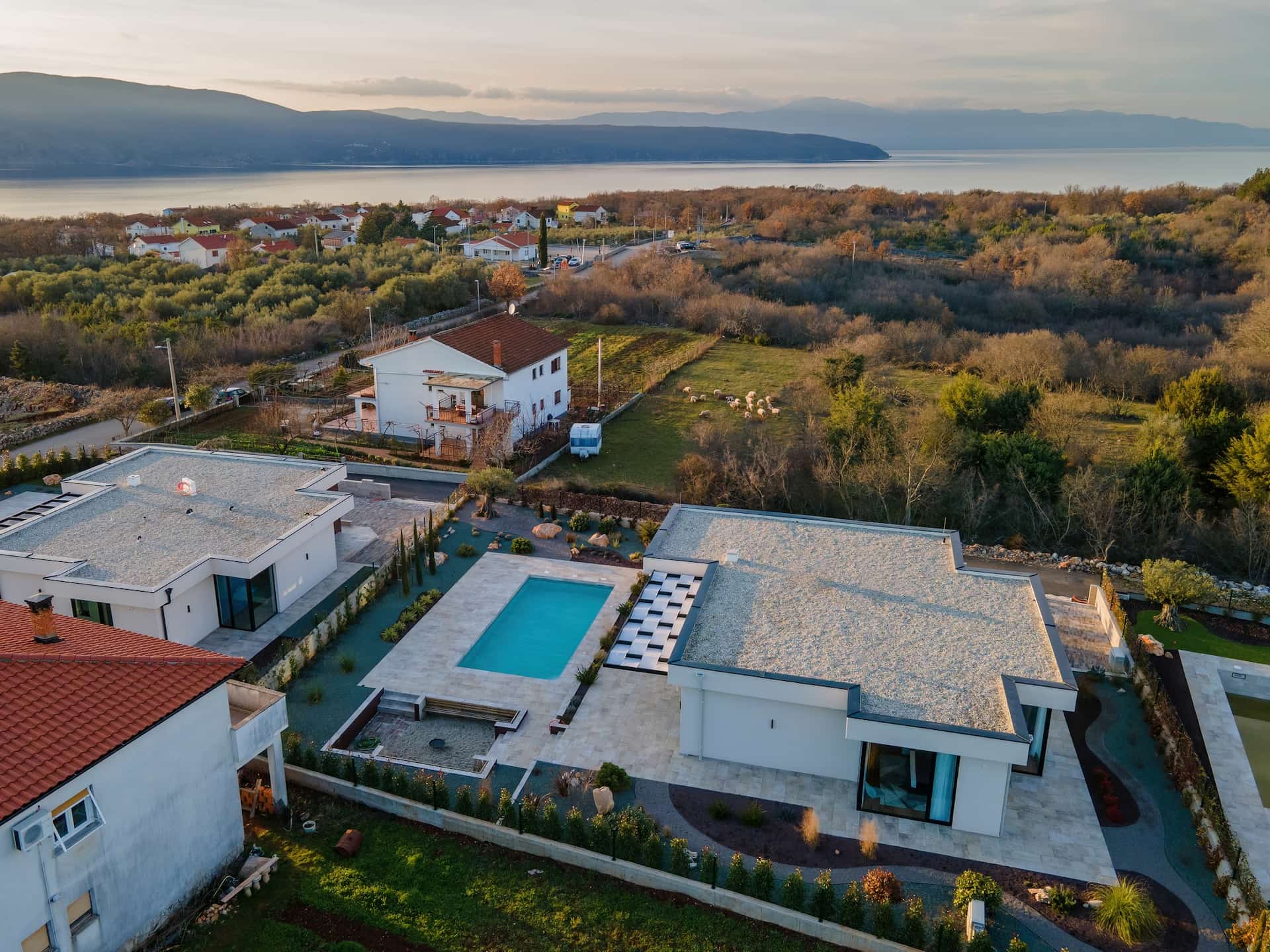 Villa zu vermieten mit Außenpool in Brzac