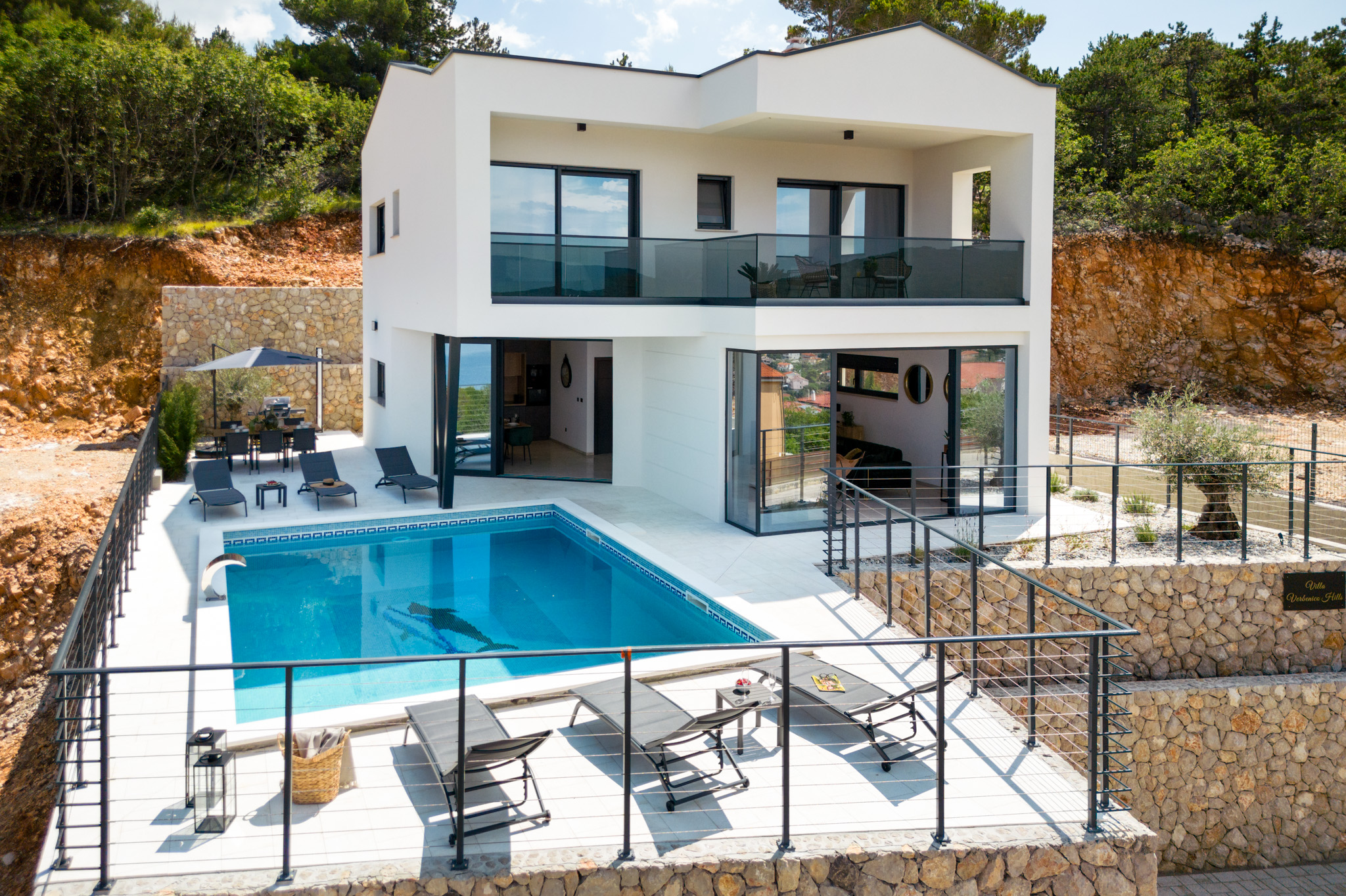 Luxus Villa Verbenico Hills mit Meerblick, Pool mit Whirlpool,Strand, berühmten Weinregion