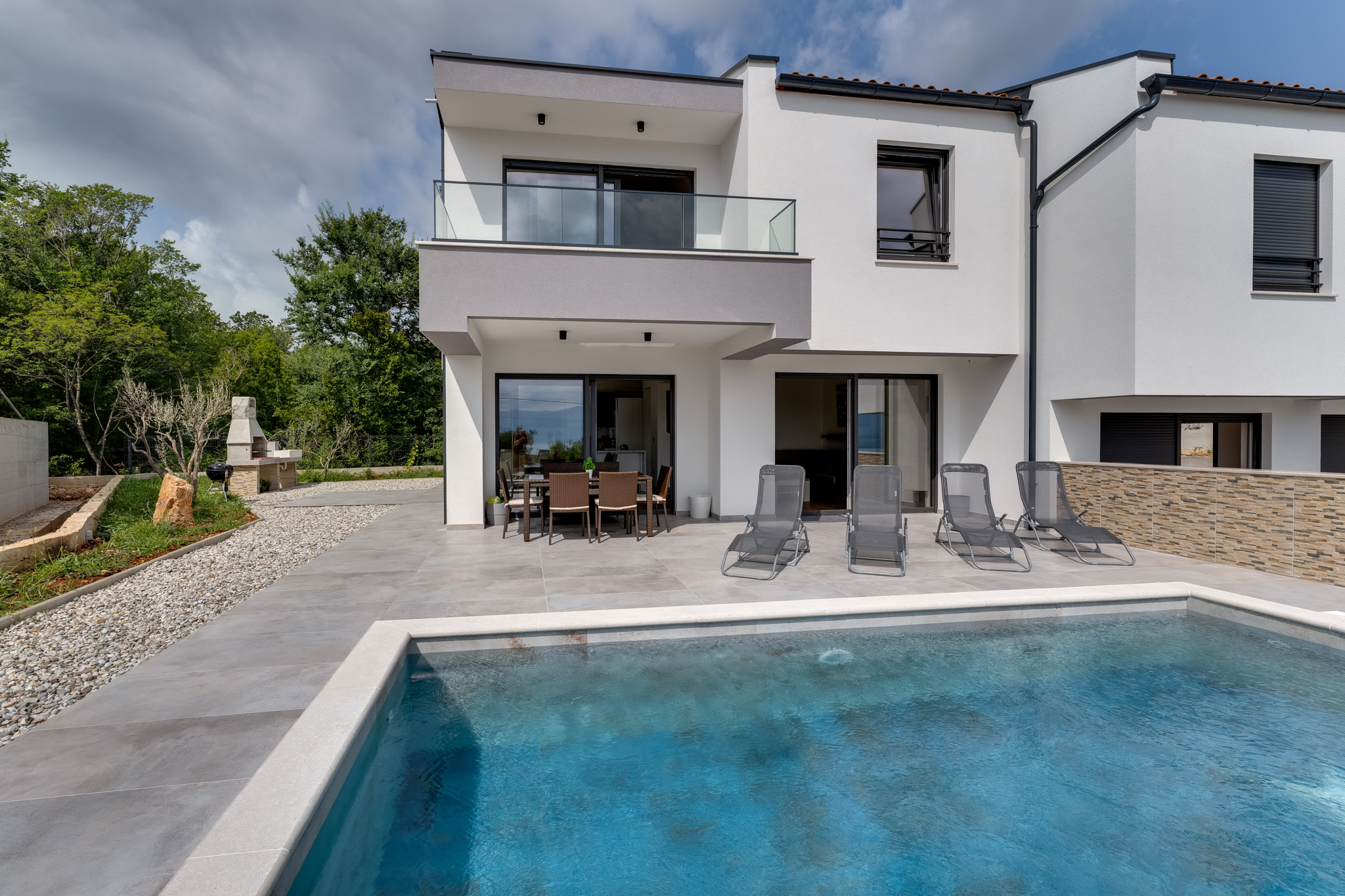 Villa with a pool and a panoramic view, close to a sandy beach