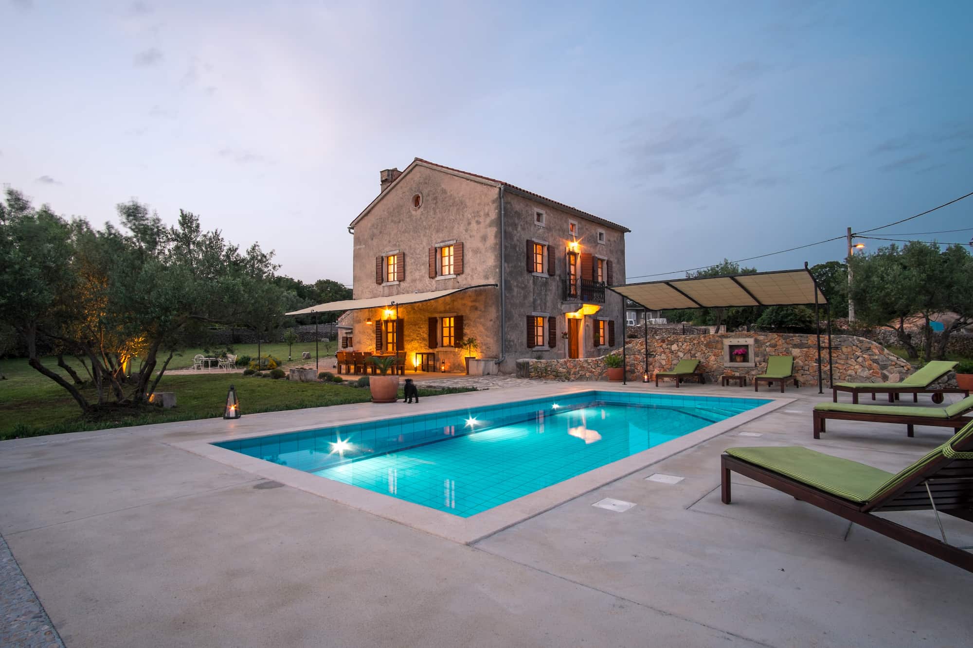 Villa with pool, olive garden and sea view